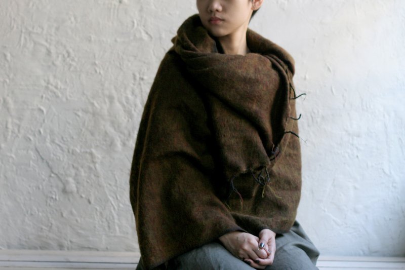 OMAKE Nepal yak wool scarves _ reddish green - ผ้าพันคอ - วัสดุอื่นๆ 