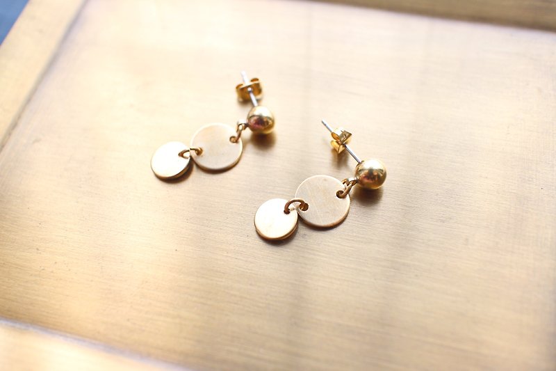 Little circle-Brass earrings - ต่างหู - โลหะ สีทอง