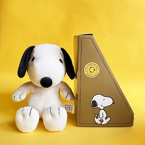 Peanuts × BON TON TOYS 台灣獨家總代理 BON TON TOYS Snoopy史努比燈芯絨盒裝填充玩偶-奶油 17cm