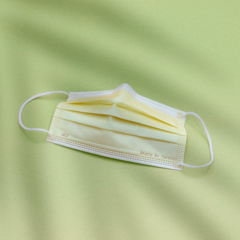 文賀生技 單色系列 黃色 50入 成人平面醫用口罩 - 口罩/口罩收納套 - 聚酯纖維 