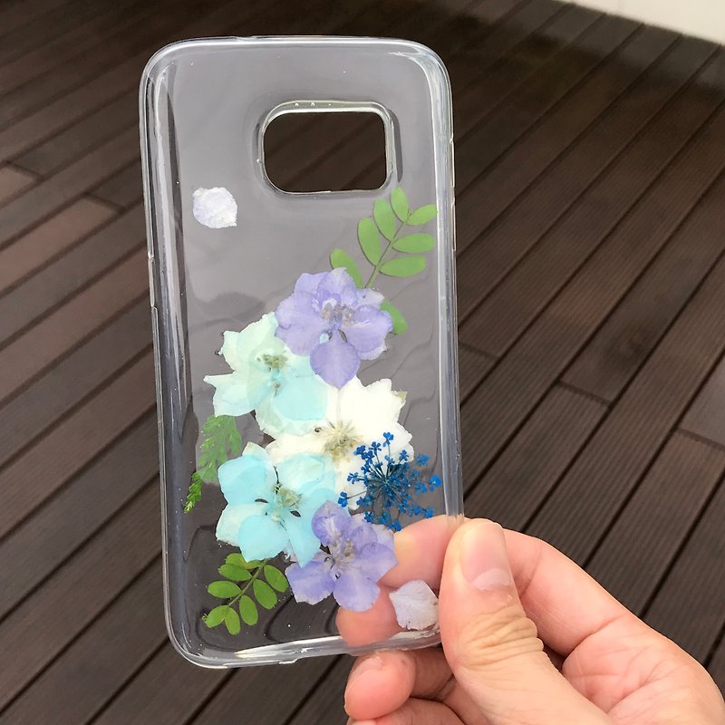 iPhone 7 Plus ケース 本物のお花使用 スマホ 押し花 031 - スマホケース - 寄せ植え・花 ブルー