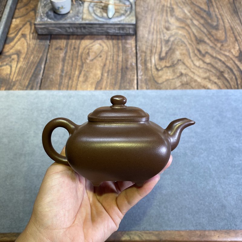 Gift-giving Purple Clay Pot Teapot Passing Furnace Real Shot Details Old Purple Clay/220ml/10 Holes/Liu Susu's Works - ถ้วย - ดินเผา สีส้ม