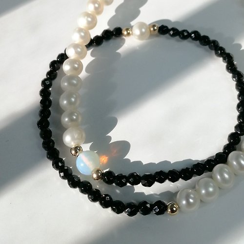 Bridal Secret Jewelry 七月誕生石-黑尖晶配淡水珍珠14KGF金珠彈性手鏈