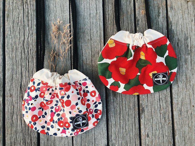 Buns / Flower World - Messenger Bags & Sling Bags - Cotton & Hemp Red