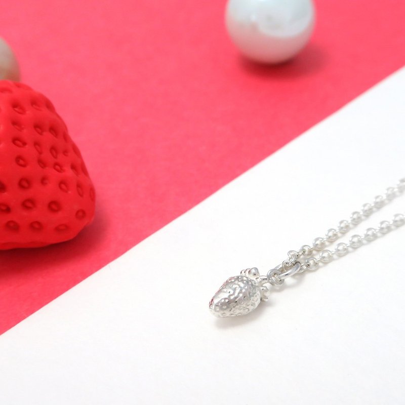 Fruit phlox strawberry fruit sterling silver (without chain) - Necklaces - Sterling Silver Pink