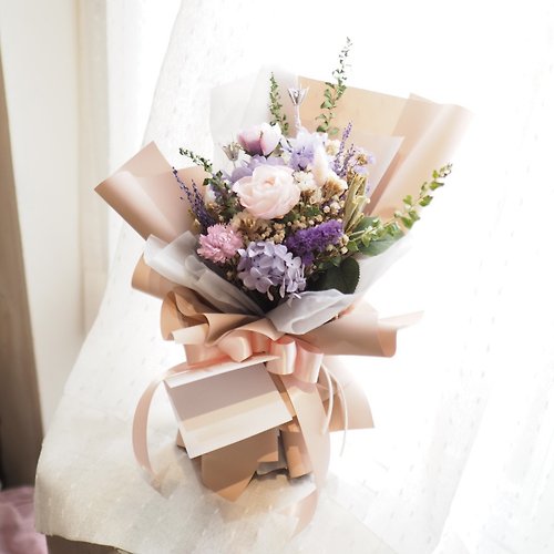 To Heart Flora & Gift 韓式多層次花束 - 永生花 乾燥花 畢業花束 母親節 情人節禮物