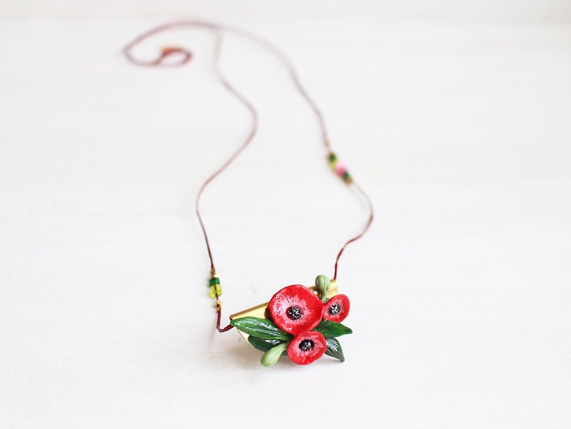 Corn Poppy _ red flower Necklace I No. 85 Story_Romance Flowers - สร้อยคอ - ดินเหนียว สีแดง