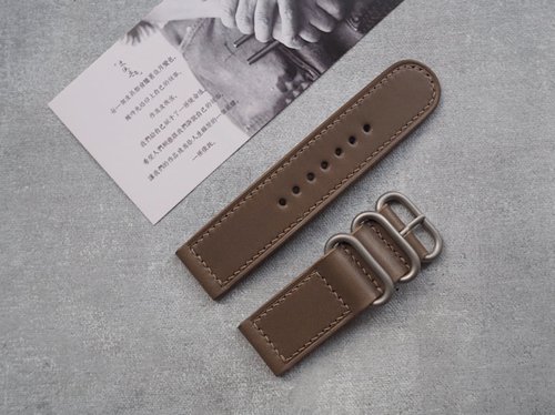 皮俠客PXK手工皮具 純手工牛皮暖灰色錶帶 長度寬度可訂製 顏色款式可客製化 可刻字