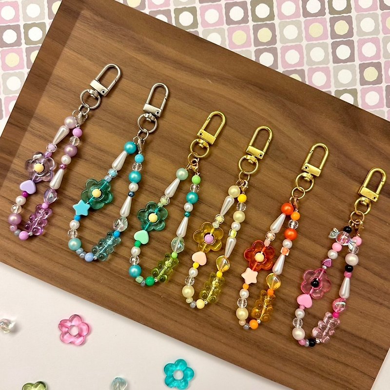 colorful beaded charms - พวงกุญแจ - พลาสติก หลากหลายสี