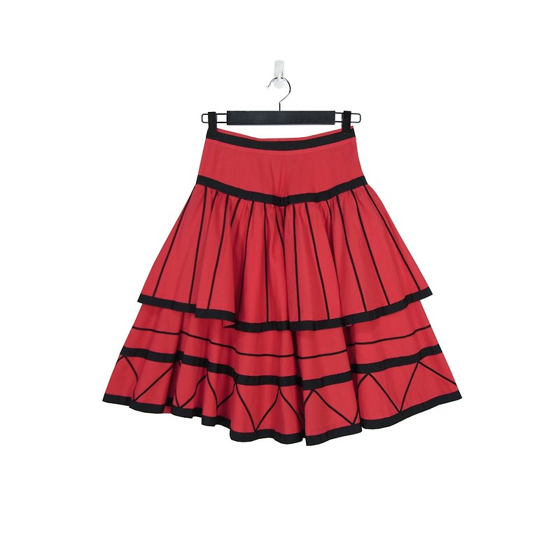 A‧PRANK :DOLLY ::復古著VINTAGE紅黑線造型雙層蛋糕澎裙S805019 - 裙子/長裙 - 棉．麻 紅色