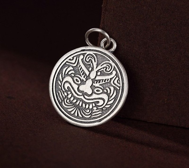 Brave Troops Totem Animals Pendants for Women Vintage Thai Silver Necklaces - 長項鍊 - 純銀 銀色