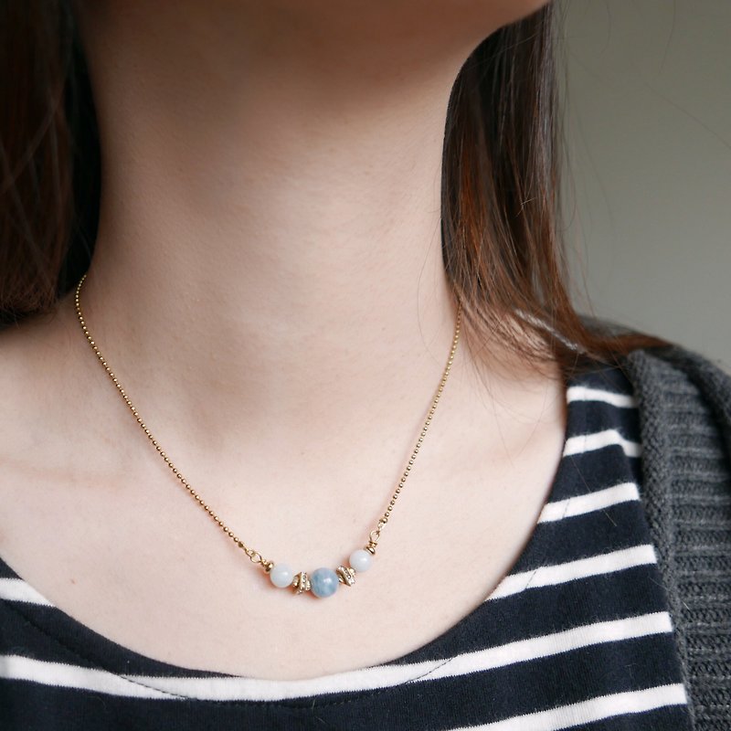 Limited. Song of the waves. Aquamarine clavicle chain - Collar Necklaces - Gemstone Blue