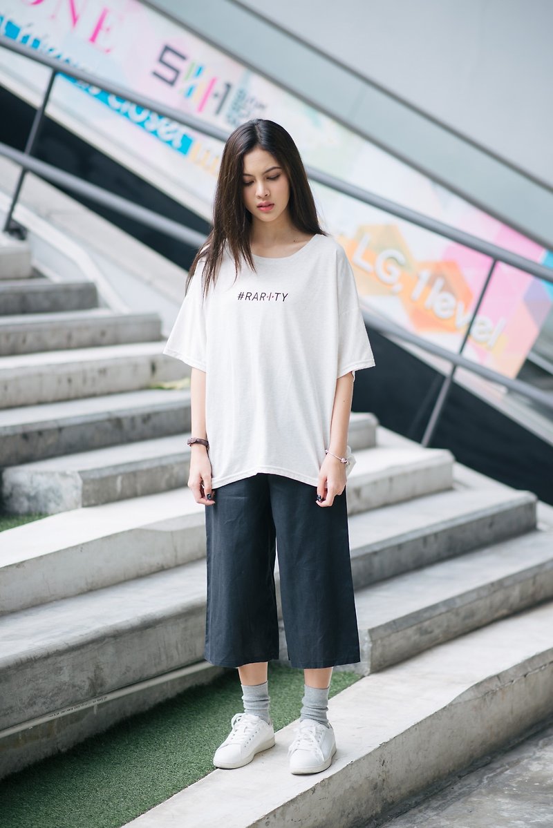 Oversize T-Shirt - Rarity Tees - 女 T 恤 - 棉．麻 白色