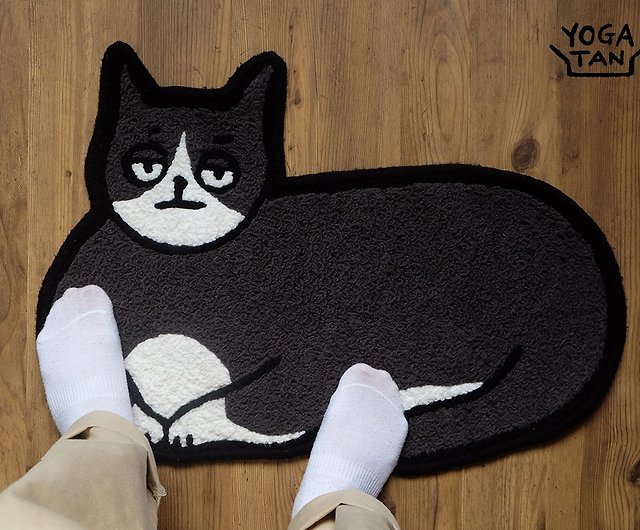 Tan Ajia Painting Cat Floor Mat  Benz with a troubled face - Shop