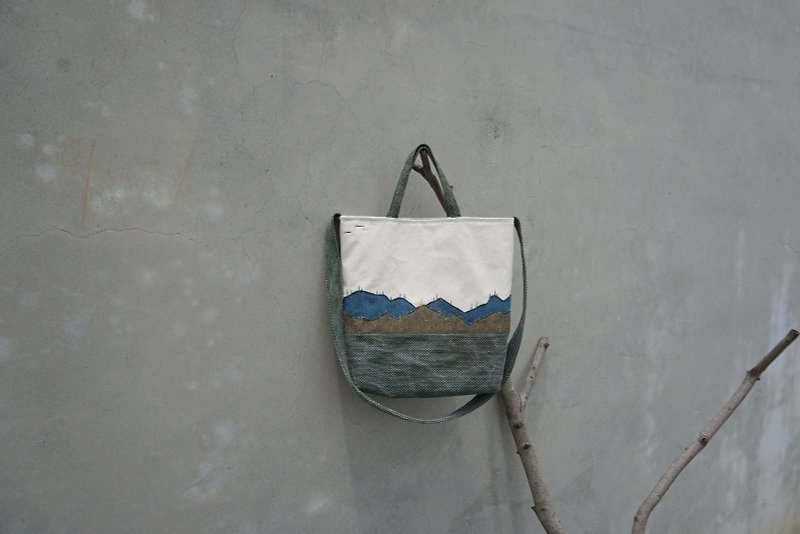 Gentle accompanying mountain / portable dual-purpose bag - Messenger Bags & Sling Bags - Cotton & Hemp Green