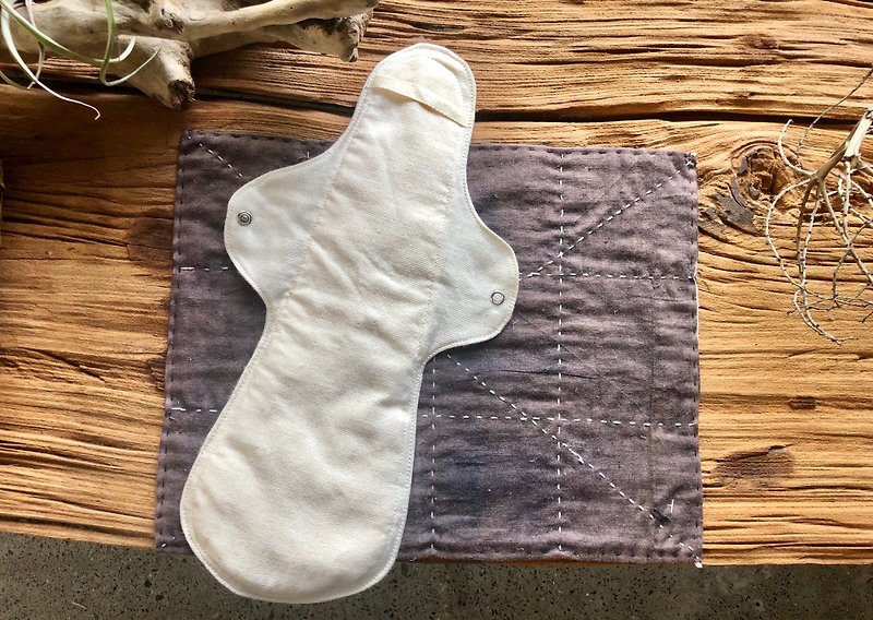 Organic 有機布衛生棉系列 兩面夜用款系列 - 布衛生巾/生理用品 - 棉．麻 白色