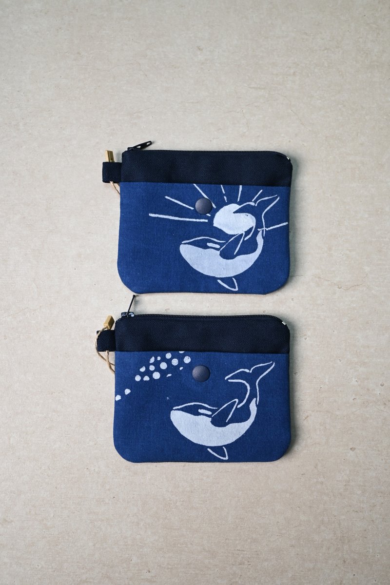 【記憶有限】藍染零錢包-鯨魚系列 - 零錢包/小錢包 - 棉．麻 藍色
