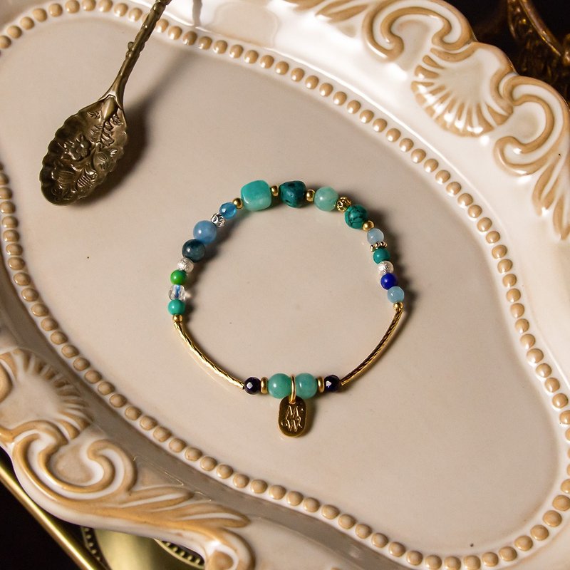 Fuji blue-green color // C1146-3 Bronze bracelet heart Throat - สร้อยข้อมือ - เครื่องเพชรพลอย 