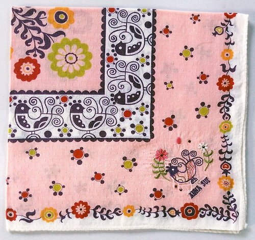 orangesodapanda Anna Sui Vintage Handkerchief Floral Pink 20 x 19 inches