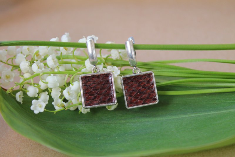 Genuine Leather Earrings & Clip-ons Brown - leather earrings brown square earrings