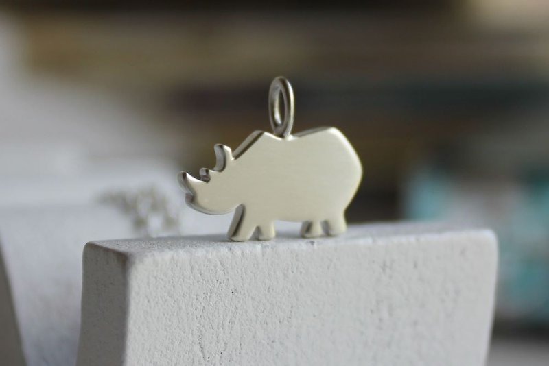 925 sterling Silver rhinoceros pendant necklace - Necklaces - Sterling Silver Silver