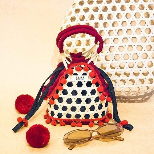 blisshandcraft Mini red weave bag