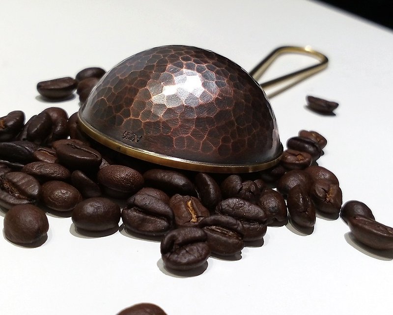 Scoop a spoonful of Qingchenxiang-9 Bronze Coffee Measuring Spoon/Ag No. 046 - เครื่องทำกาแฟ - ทองแดงทองเหลือง สีนำ้ตาล