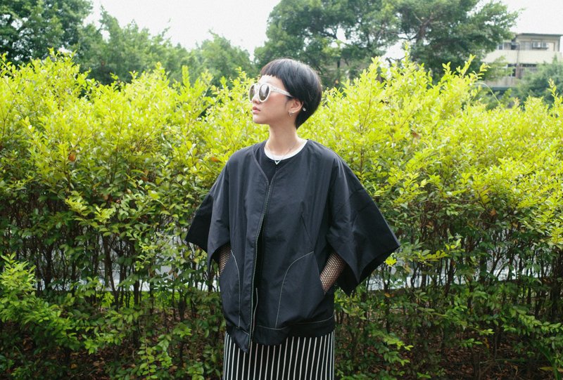 UUIN _ Black Feather Zip Jacket - เสื้อแจ็คเก็ต - ไฟเบอร์อื่นๆ สีดำ