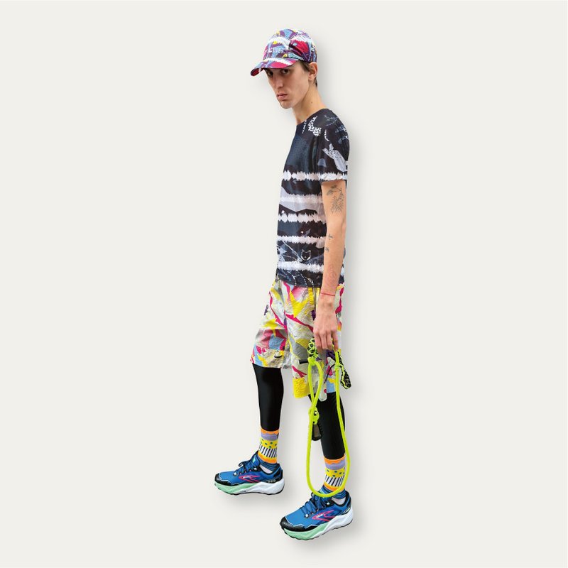 HYDROWEATHER系列 專業戶外競賽運動超輕量透氣快乾設計感環保TEE - 運動上衣/排汗衫 - 其他材質 銀色