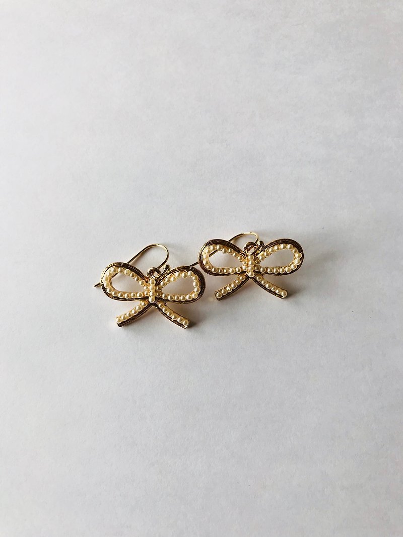 Mini Pearl Big Bow Earrings - Earrings & Clip-ons - Other Metals Gold