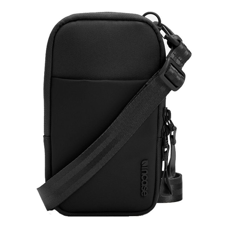 Incase A.R.C. Small Crossbody Bag PU塗層 斜/肩背包 (黑) - 側背包/斜背包 - 聚酯纖維 黑色