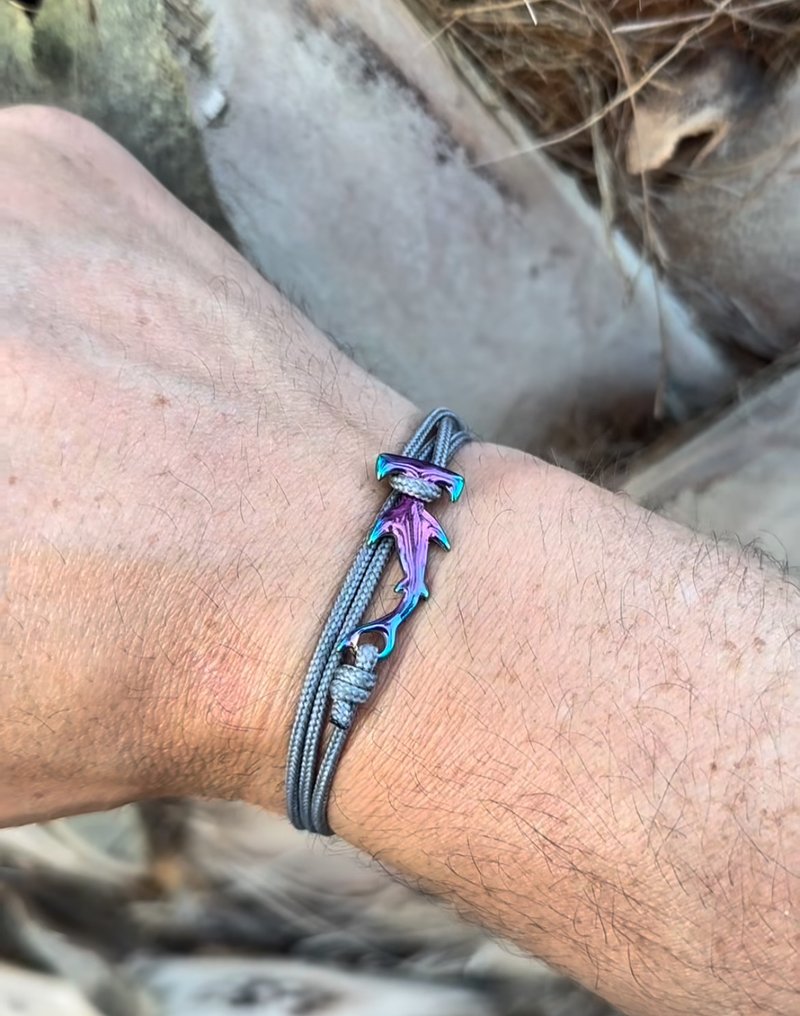 Cape Clasp colorful wave hammerhead shark bracelet - สร้อยข้อมือ - วัสดุอื่นๆ 