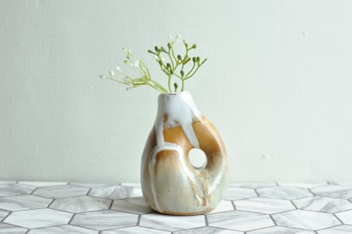 陶器の花瓶◆手びねり 焼き物 ハンドメイド 陶器の花瓶◇手びねり 焼き物 ハンドメイド - メルカリ