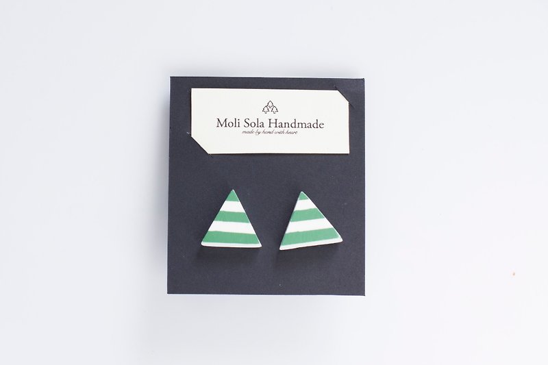 Hand made triangular clay stud earrings green stripes - Earrings & Clip-ons - Clay Green