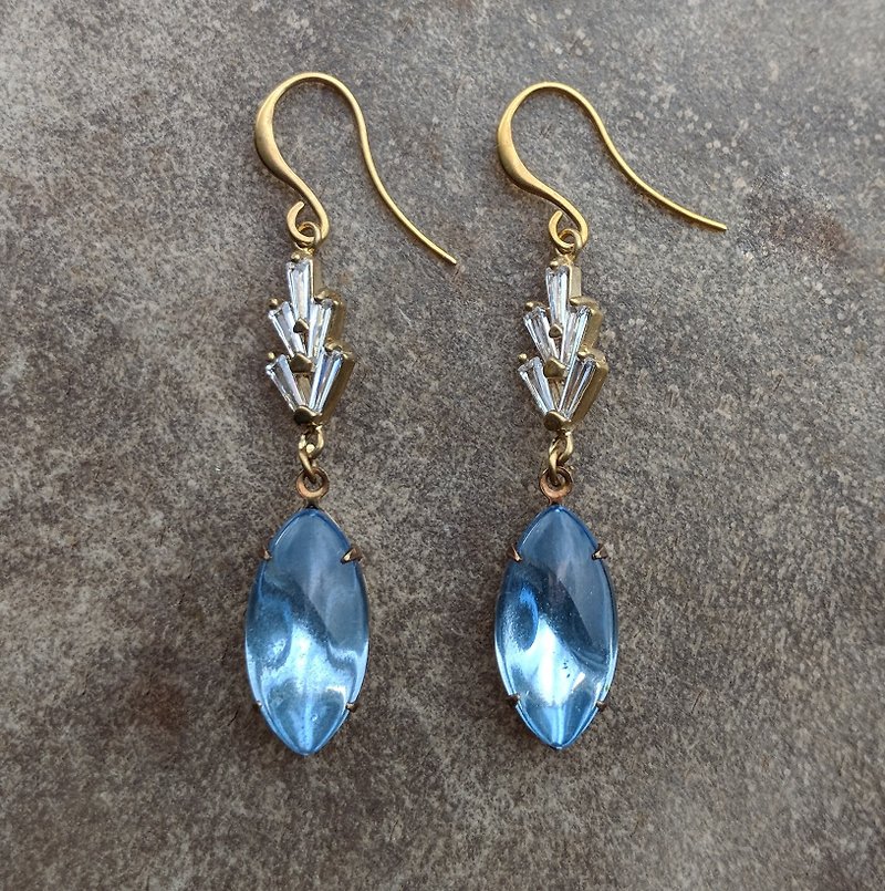 淡藍古董玻璃鋯石黃銅耳環 - 耳環/耳夾 - 玻璃 藍色