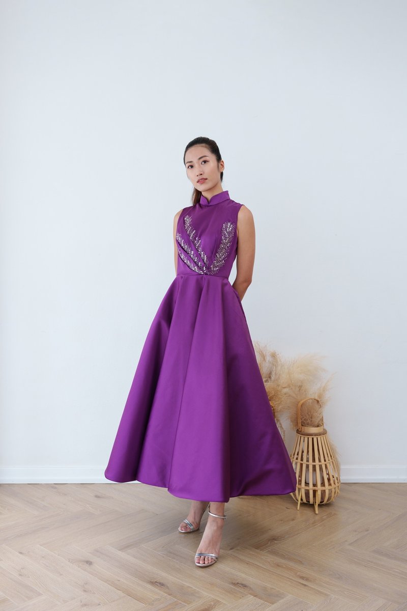 Wisteria Embellished Princess Midi Qipao - Sample - Qipao - Other Materials Purple