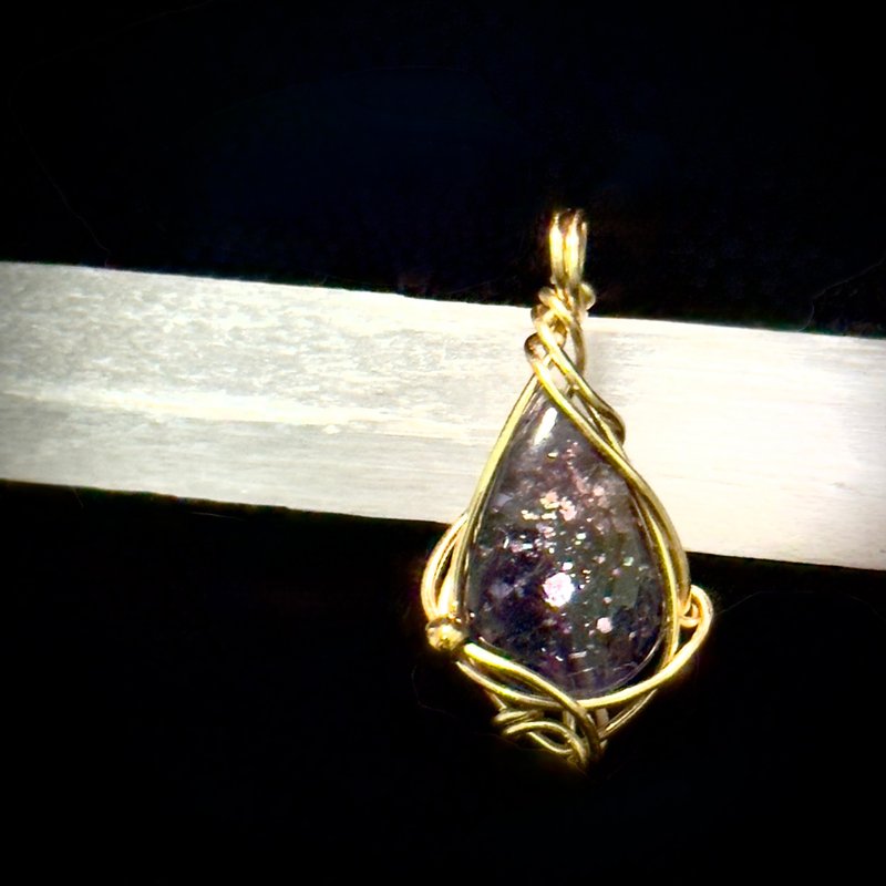 【寂靜星河】 金屬編織 堇青石項鍊 - 項鍊 - 水晶 紫色