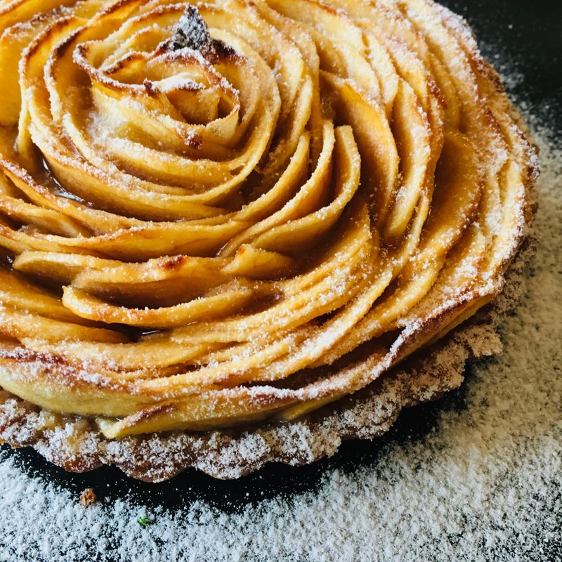 Six-inch Tarte aux Pommes French Apple Pie - Savory & Sweet Pies - Other Materials 