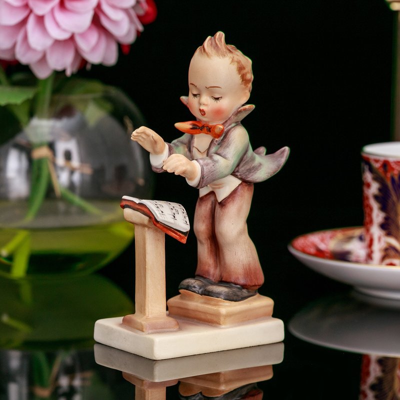 German-made Goebel Hummel Hummel doll beautiful melody conductor musician ceramic ornaments - ตุ๊กตา - เครื่องลายคราม 