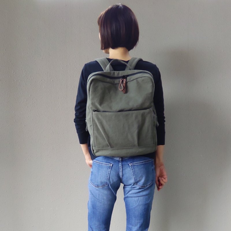 Handmade Japanese canvas backpack / square shape / khaki/Lsize - Backpacks - Cotton & Hemp Green