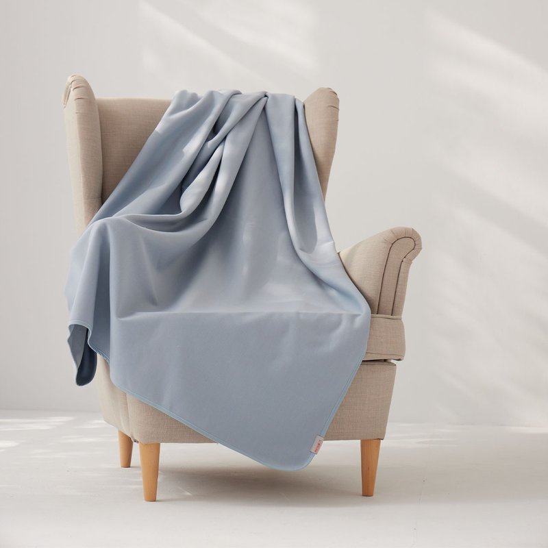 Reboot-Soho functional thermal blanket-Ashley Blue - Knit Scarves & Wraps - Polyester Blue