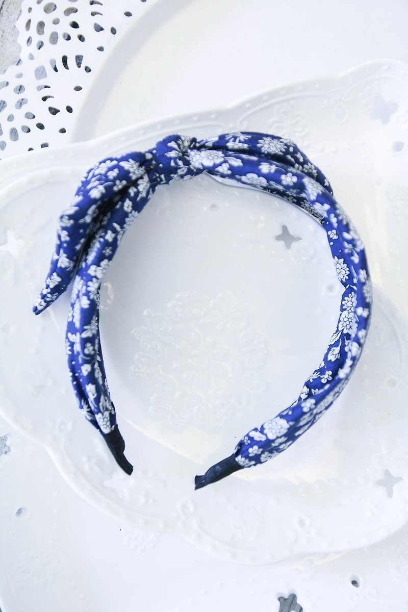 小さな青い花レトロかわいいウサギの耳のヘアバンド - スタイ - コットン・麻 ブルー