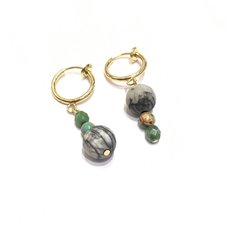 Natural herbal needle / clip earrings - Earrings & Clip-ons - Gemstone Gray