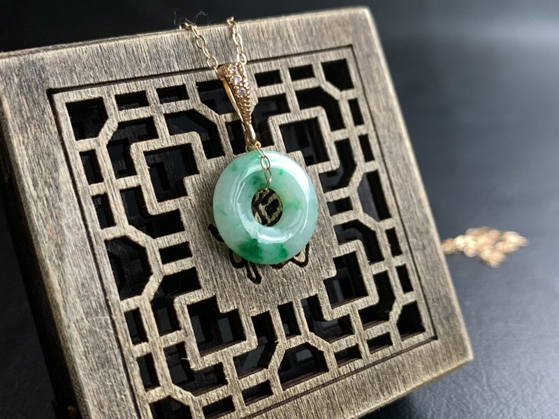 Natural Burmese Jadeite White Base Blue-Green Peace Buckle 14KGF Necklace 925 Silver Necklace Pendant - สร้อยคอ - หยก หลากหลายสี