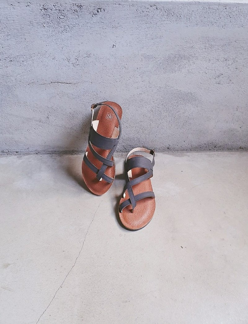 [Bohemia] Textured Sheepskin Roman Sandals_Black|Handmade Custom | MIT - รองเท้ารัดส้น - หนังแท้ 