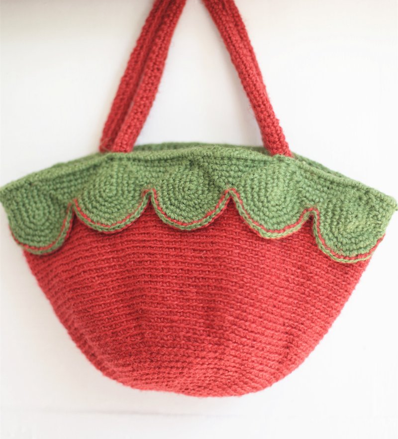[Good day hand] hand weaving. Hand knitting cylinder strawberry bag - กระเป๋าถือ - ผ้าฝ้าย/ผ้าลินิน สีแดง
