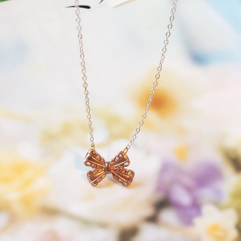 Simple Rose Gold small lace bow necklace - สร้อยติดคอ - โลหะ สีทอง