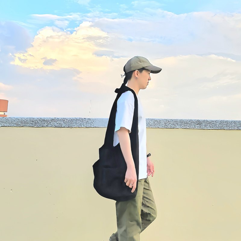 黑色牛仔布打結旅行漂流人包BLACK DENIM HOBO BAG 背帶加長 - 側背包/斜背包 - 棉．麻 黑色