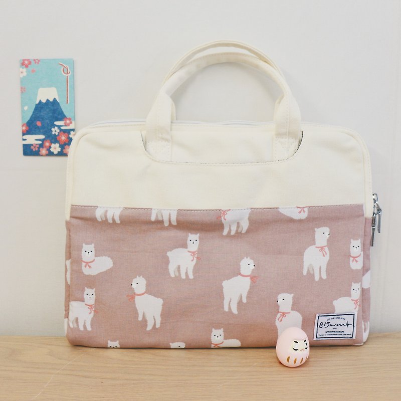 Pink Grass Nima/Alpaca-Colorblock fabric laptop bag (13-14 inches) / 815a.m - กระเป๋าแล็ปท็อป - ผ้าฝ้าย/ผ้าลินิน 