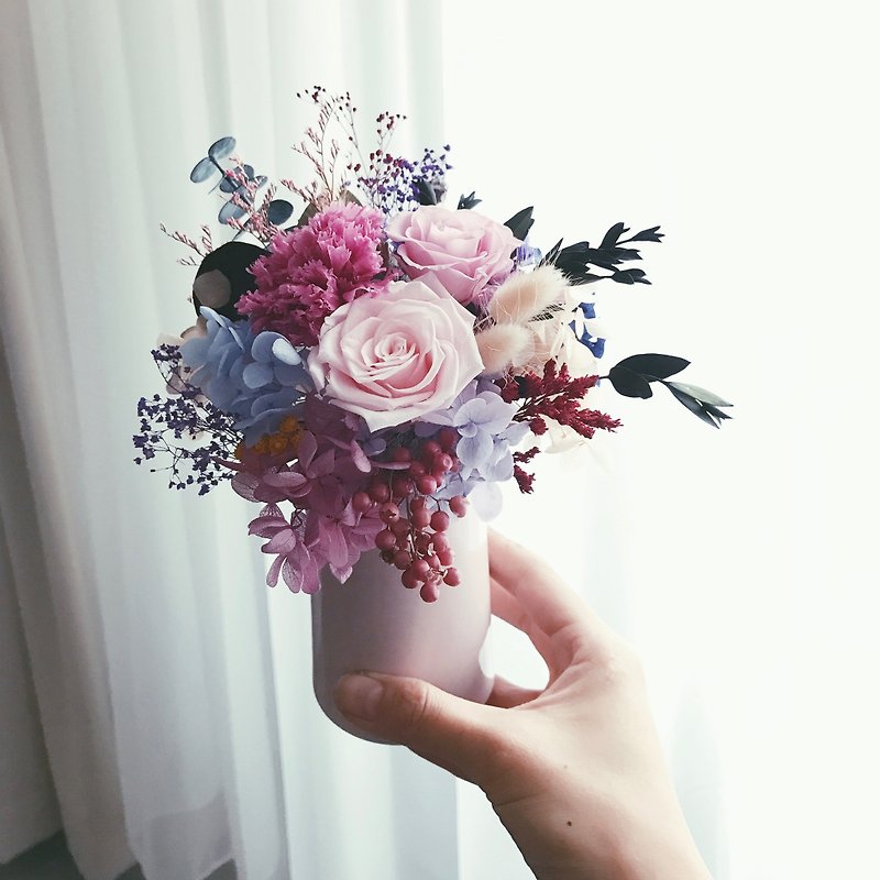 Flower ceremony selection purple fragrant pink purple rose carnation hydrangea immortal flower not withered table flower